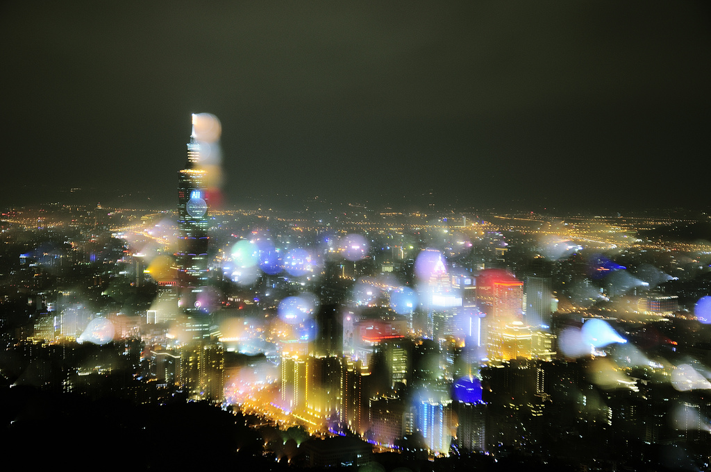 2014-new-year-taipei-101-fireworks