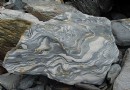 砣矶島
