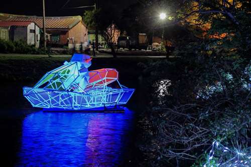 月津港燈節隨處可見地景藝術與燈光效果的結合 (圖片來源／台南市政府)