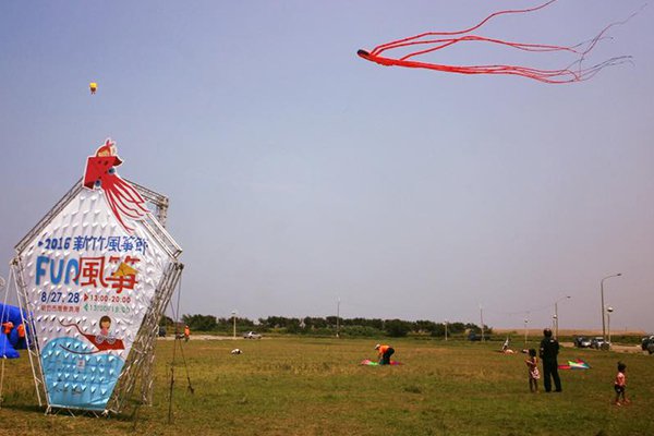 1472086978202302.jpg A13885_1472049179_1.jpg