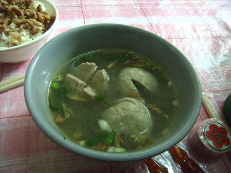 平溪火車站：《平溪線》平溪美食一日游