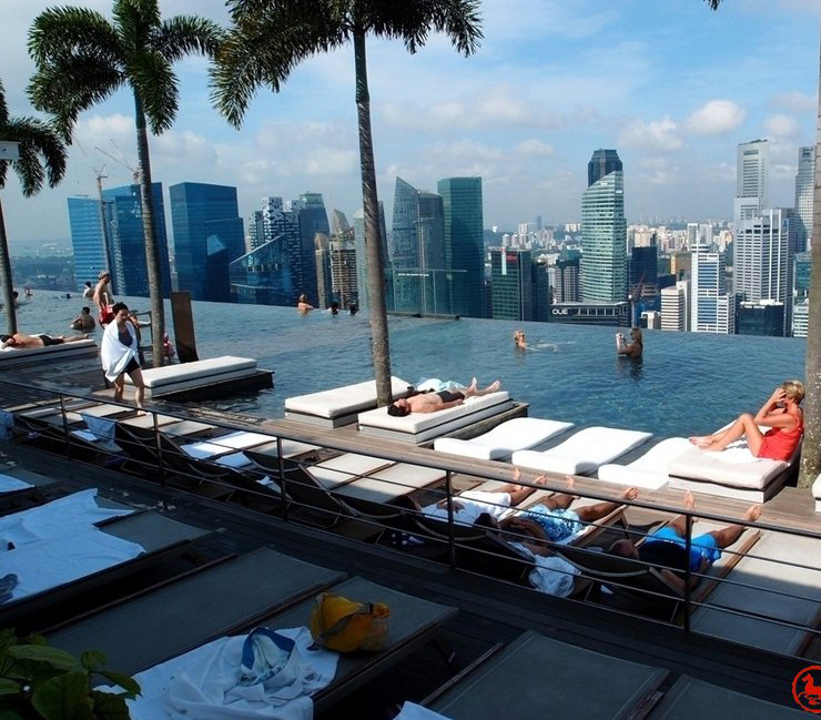 全球十大奢侈品城市NO.8 新加坡