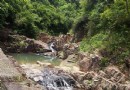 鐵門扇村