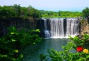 去鏡泊湖看火山堰塞湖