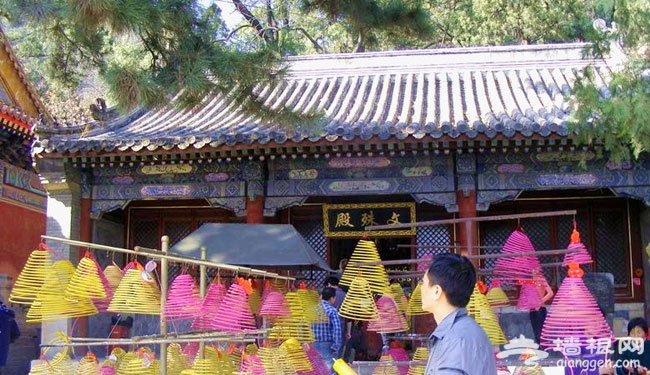 京郊古寺祈福之潭柘寺 祈福求功名