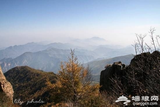 霧靈山遠眺