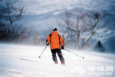 享受冰火熱戀 北京滑雪溫泉推薦[牆根網]