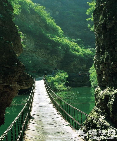 盛夏京郊峽谷之間覓清涼(圖)