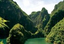 京郊避暑游：龍慶峽大峽谷中“水上飛”