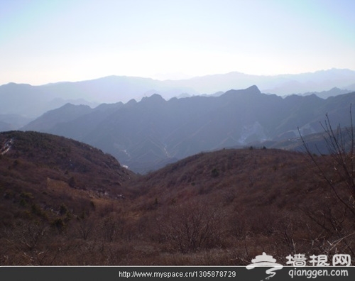 鐘聲蕩古寺 游陽台山妙峰山[牆根網]