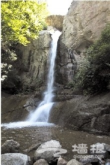 霧靈山清冽的山泉 霧靈山清冽的山泉
