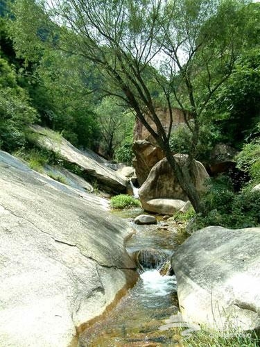 京郊十大玩水納涼旅游勝地詳細攻略[牆根網]