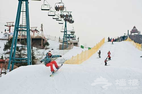 流連高級雪道 尋歡冰上樂園