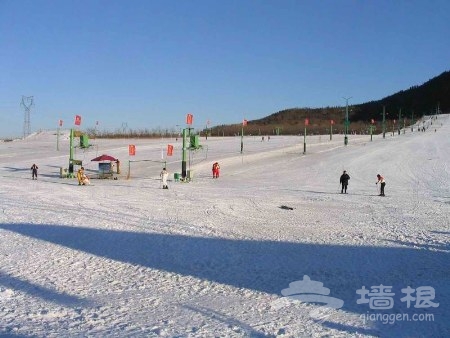 蓮花山滑雪場