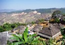 章朗村布朗族山寨
