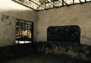 中洞