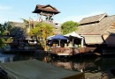 賽寺院水上集市