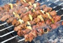 滋溜冒油~幾十塊吃遍京城最好吃的燒烤店！
